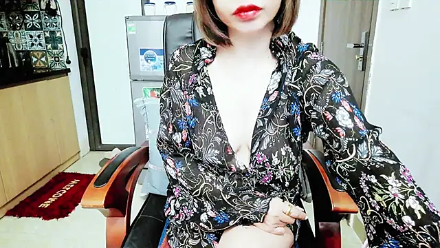 Miu-Le online show from 12-05-25, 09:19