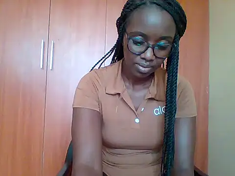 sexy darleen23 online show from 05-12-26, 10:32