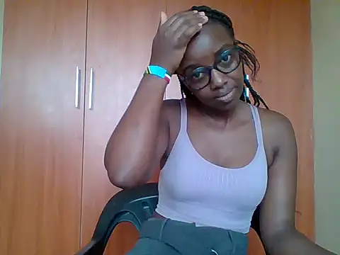 sexy darleen23 online show from 05-14-26, 08:44