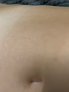 lovelly molly online show from 10-28-25, 03:44