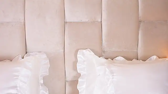 KiraKayleigh1 online show from 02-13-26, 10:32