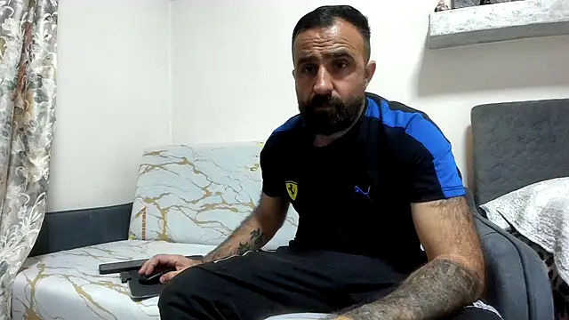 Snapshot of ivat80 chatting on 11-05-25, 05:27 ivat80 online show from 11-05-25, 05:27