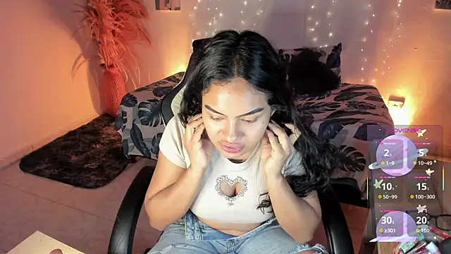 Riana Kean online show from 02-13-26, 04:23