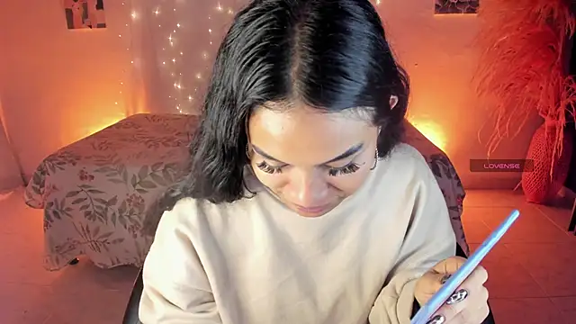 Riana Kean online show from 01-06-26, 02:26