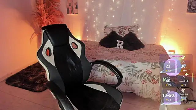 Riana Kean online show from 02-05-26, 02:07