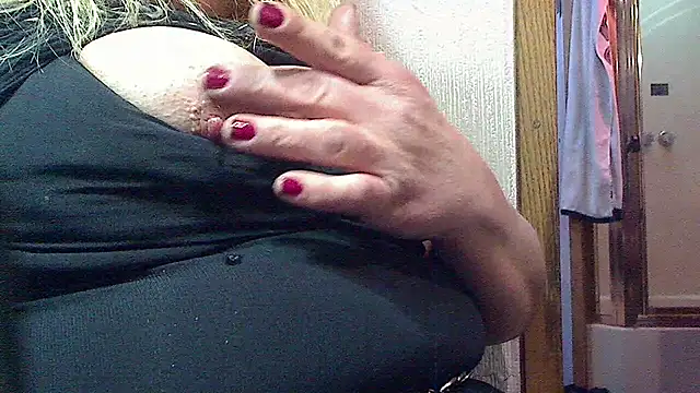 jessicalove99 online show from 01-29-25, 05:24