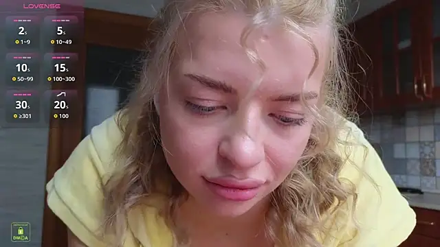 RinaBlondie online show from 10-06-25, 01:23