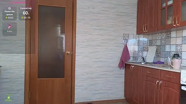 Snapshot of RinaBlondie chatting on 02-15-26, 09:52 RinaBlondie online show from 02-15-26, 09:52