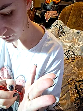  Kitti  online show from 12-05-25, 10:03