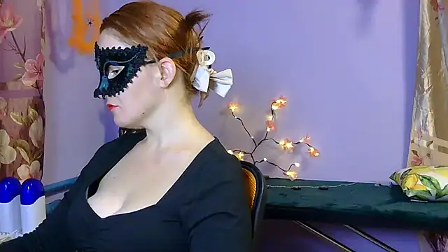  Kitti  online show from 10-31-25, 05:20