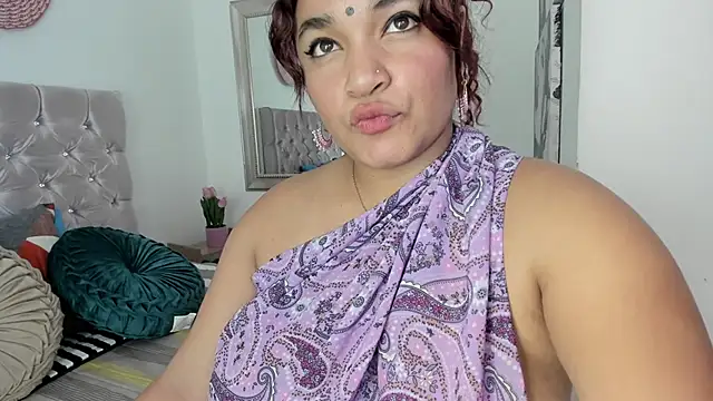 Snapshot of Darsha_Hara chatting on 10-22-25, 11:53 Darsha Hara online show from 10-22-25, 11:53