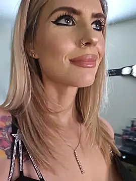 ellieconradxo online show from 06-01-26, 07:24