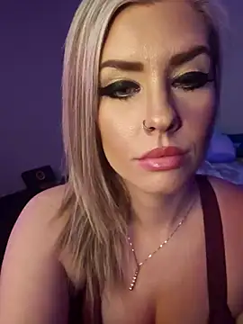 ellieconradxo online show from 01-18-25, 04:15