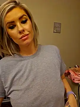 ellieconradxo online show from 02-28-25, 03:59