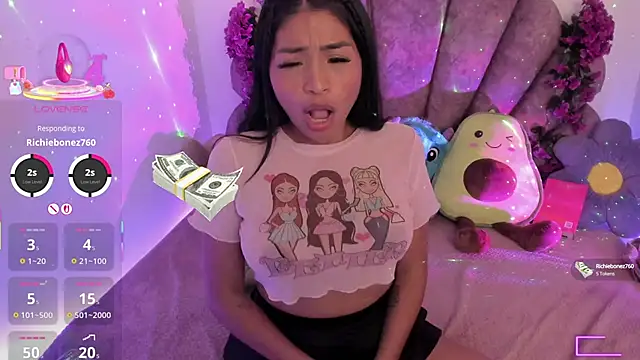 Pocahontascute 33 online show from 03-14-25, 09:24