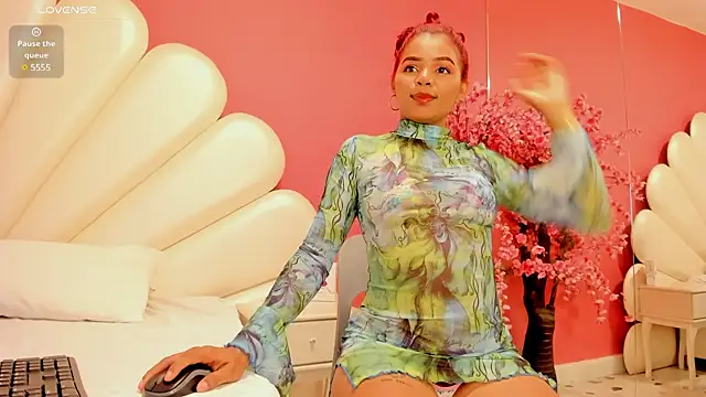 Keyla Brooks online show from 03-15-25, 08:04