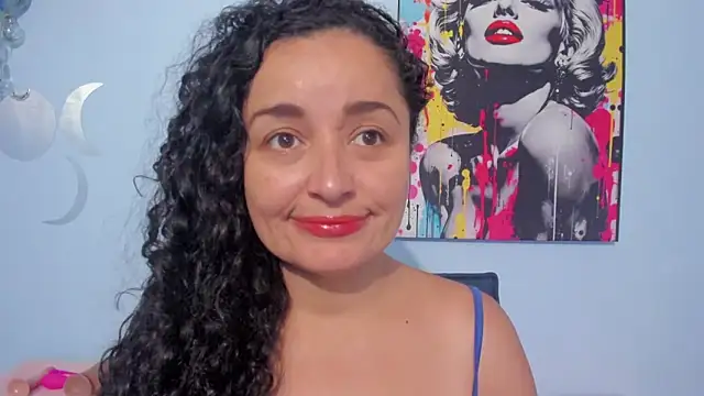  luna  sweet  online show from 09-24-25, 05:52