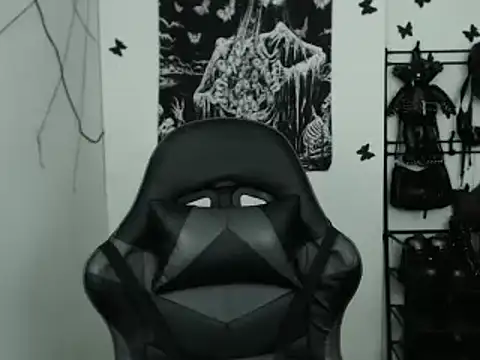 n0sferatus   online show from 10-30-25, 04:11