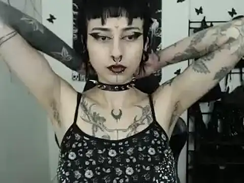 n0sferatus   online show from 10-24-25, 03:16