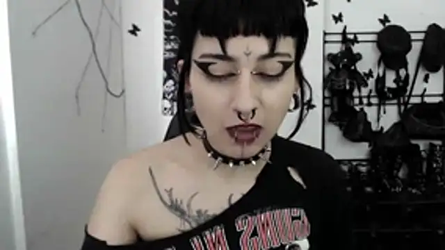 n0sferatus   online show from 11-14-25, 06:00