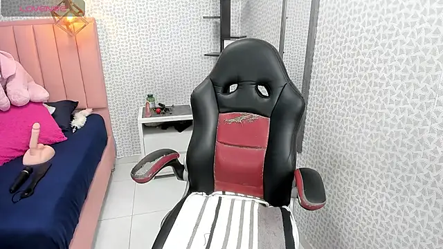 CATIAJONES online show from 02-24-26, 06:53