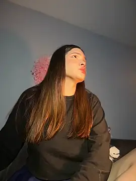 Zeli 66 online show from 12-17-25, 03:55