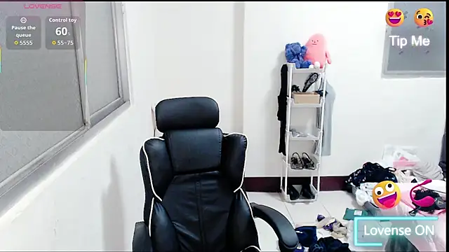 aFanny online show from 02-28-26, 02:17