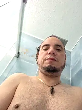 Snapshot of latinojax chatting on 07-20-26, 01:13 latinojax online show from 07-20-26, 01:13