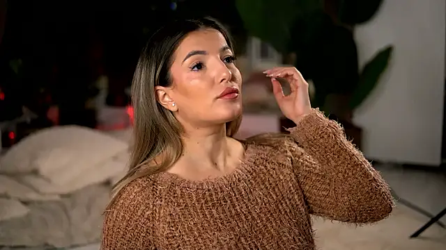 Snapshot of KellyMathews chatting on 01-18-26, 03:10 KellyMathews online show from 01-18-26, 03:10