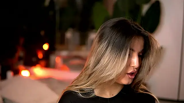 Snapshot of KellyMathews chatting on 02-02-26, 03:16 KellyMathews online show from 02-02-26, 03:16