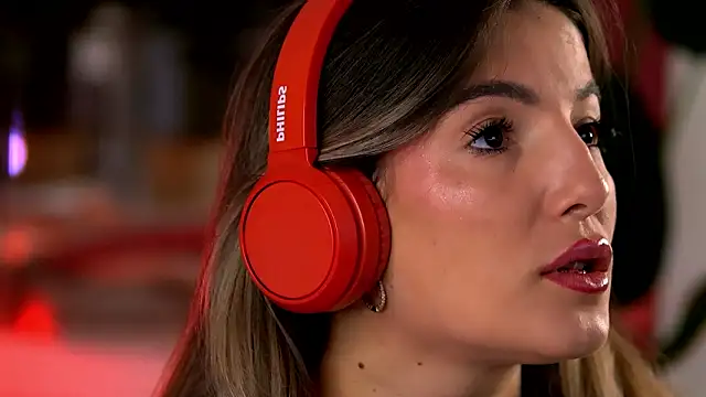 Snapshot of KellyMathews chatting on 02-04-26, 03:12 KellyMathews online show from 02-04-26, 03:12