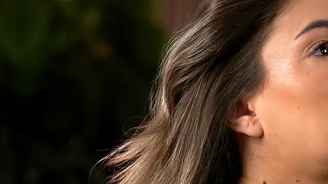 KellyMathews online show from 04-06-26, 02:18