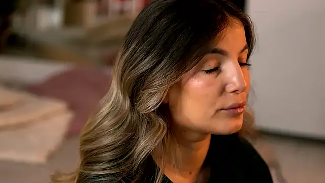 KellyMathews online show from 03-08-26, 02:59