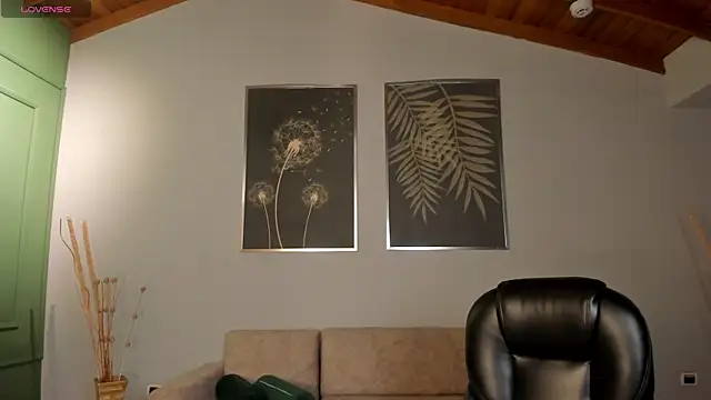 AmberLewis  online show from 10-24-25, 03:05