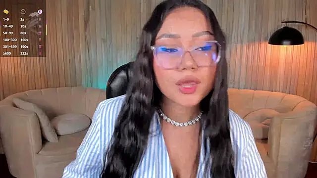 Snapshot of AmberLewis_ chatting on 09-18-25, 02:47 AmberLewis online show from 09-18-25, 02:47