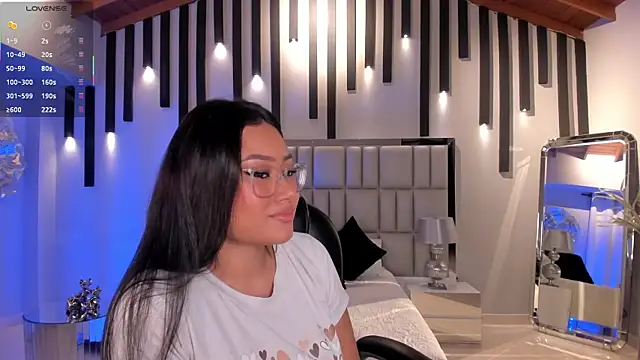 AmberLewis  online show from 11-05-25, 03:20