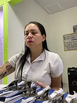 Snapshot of nurse_desi_sexlove chatting on 02-28-25, 05:04 nurse desi sexlove online show from 02-28-25, 05:04