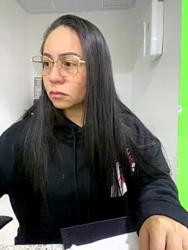 nurse desi sexlove online show from 01-08-26, 06:19