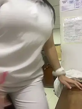 Snapshot of nurse_desi_sexlove chatting on 02-24-25, 04:16 nurse desi sexlove online show from 02-24-25, 04:16
