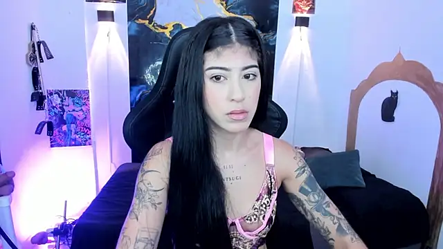 chaymae nah  online show from 04-01-26, 09:54