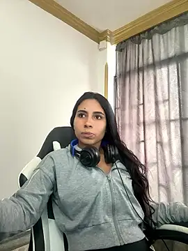 bella-black online show from 01-13-26, 03:05