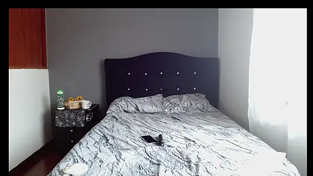 Emilia 1995 online show from 04-08-26, 02:29