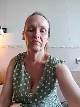 Evelina cute online show from 09-11-25, 02:39