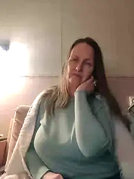 Evelina cute online show from 01-21-25, 04:48