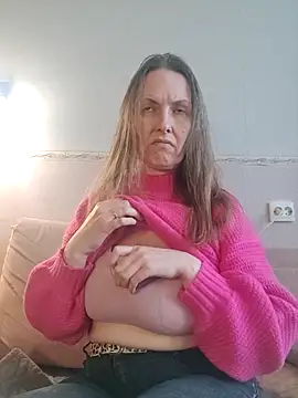 Evelina cute online show from 03-12-25, 09:12