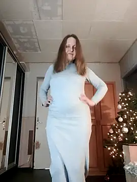 Evelina cute online show from 01-13-26, 01:48