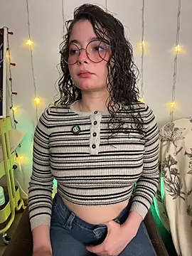 Antoniart  online show from 10-21-25, 01:27