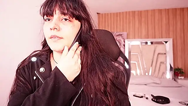 AmberGreyy  online show from 05-25-26, 06:17