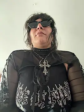 AmberGreyy  online show from 07-12-26, 08:09