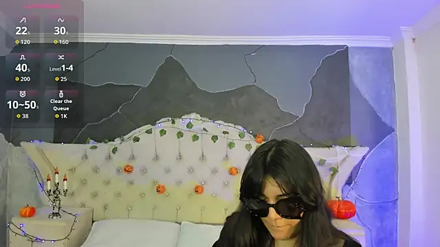 AmberGreyy  online show from 10-29-25, 05:45